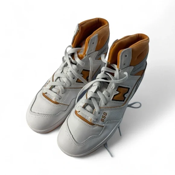 New Balance men’s ' Gray and Orange Sneakers - Picture 2 of 5